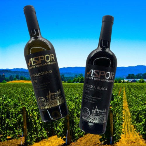 Яке вино обрати: сухе червоне Odessa Black чи сухе біле Chardonnay?