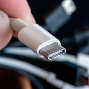 Які бувають USB-кабелі та чому не потрібно купувати будь-який з них
