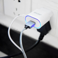 Мережевий зарядний пристрій Aspor A802 1USB/1A LED + USB кабель Lightning- білий